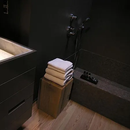 Bed and Breakfast Design Logidenri